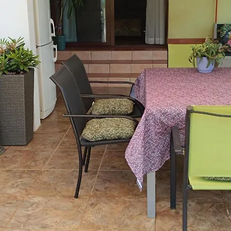 Hilda Βίλα Barban